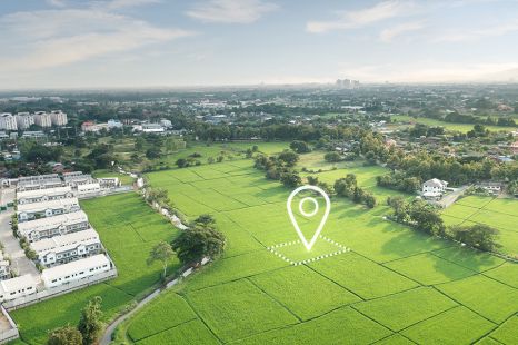 © DifferR - stock.adobe.com Foto: Grundstück