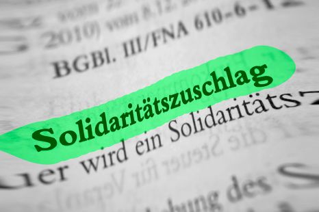 Foto: Schriftzug Solidaritätszuschlag